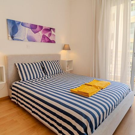 Blue Dawn Center Flat Apartamento Larnaca Exterior foto