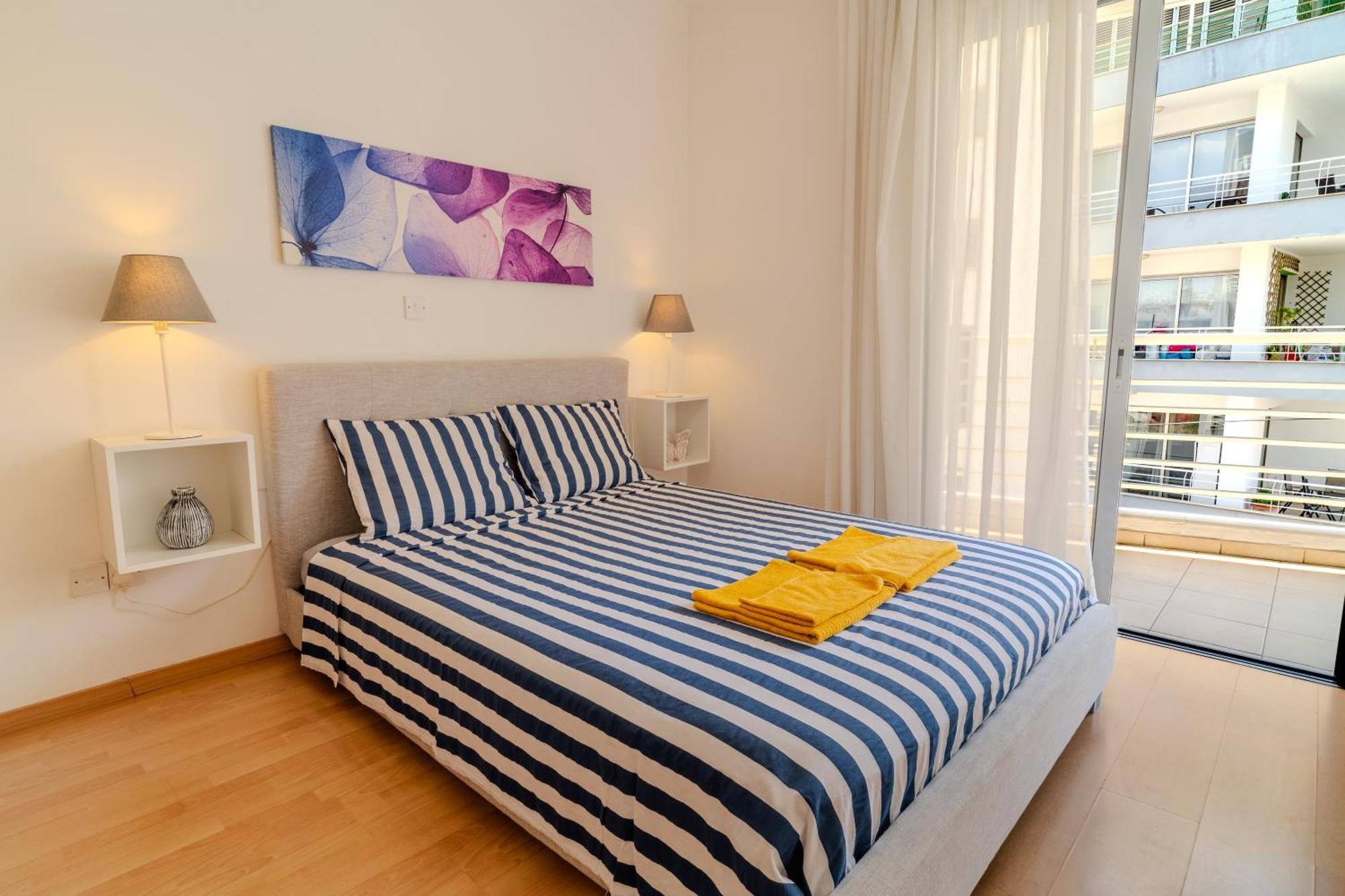 Blue Dawn Center Flat Apartamento Larnaca Exterior foto