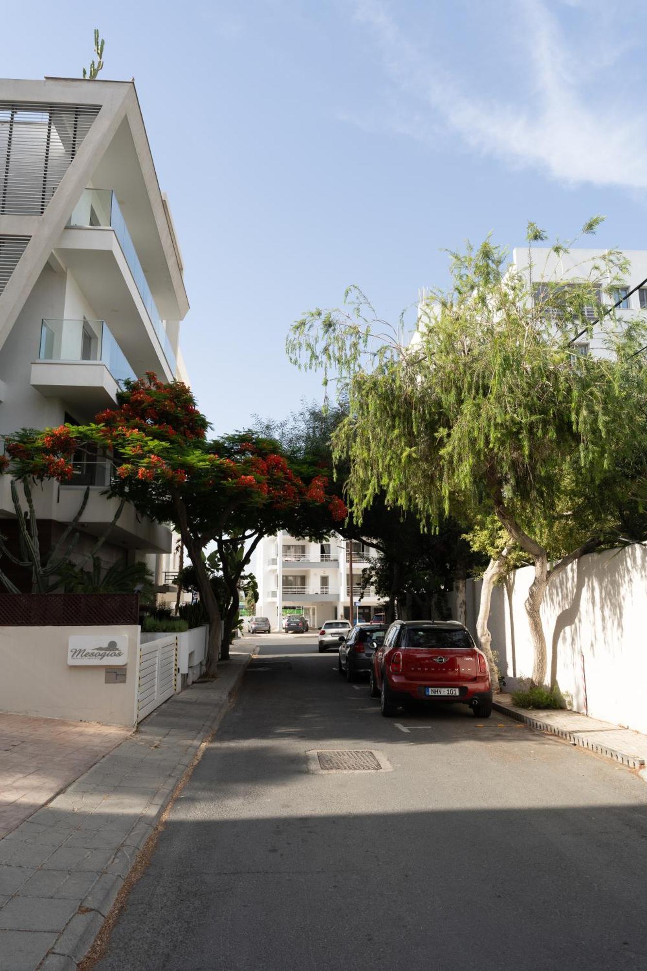 Blue Dawn Center Flat Apartamento Larnaca Exterior foto